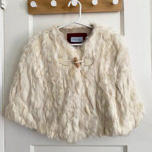 Mimi Sol Ivory Fur Cape, size 10y. Would work well for size 6-10 years